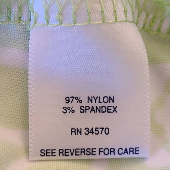 Sunsets and Sweet Tea UPF Green White Print Sleeveless Ruffle Collar Top Medium - Picture 7 of 10
